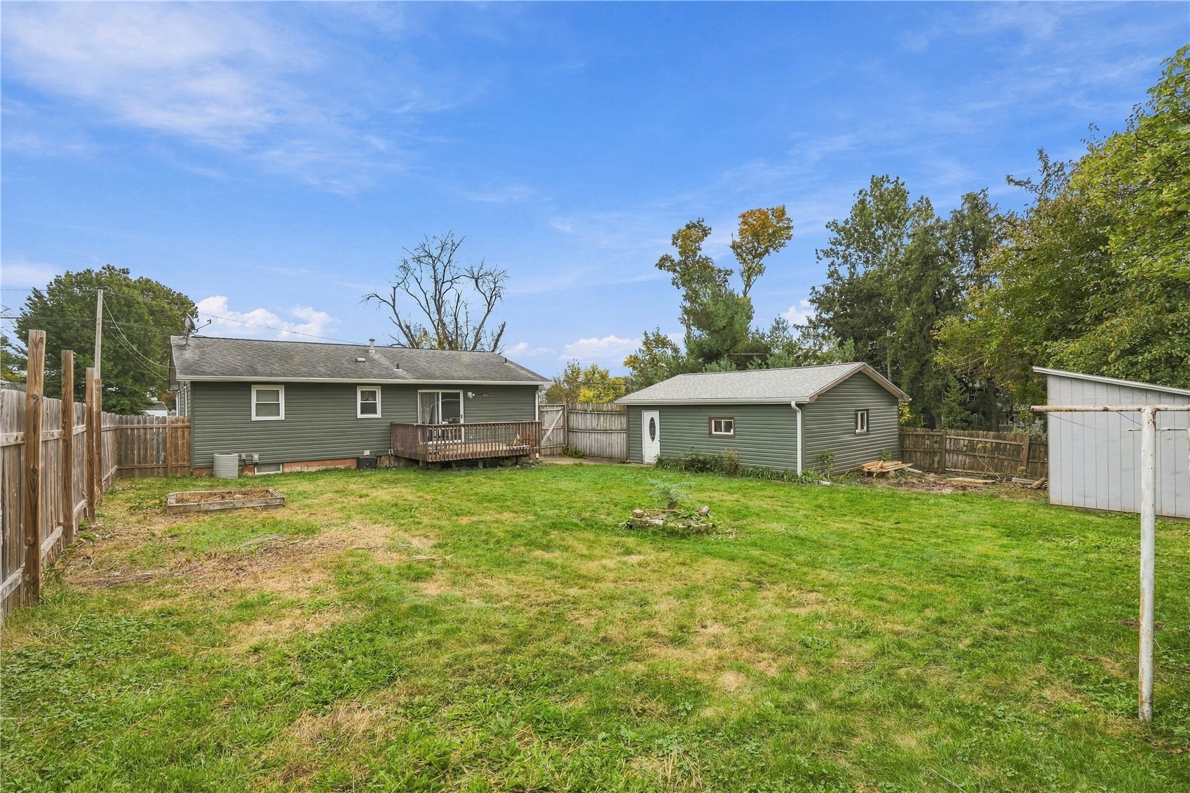 3333 Carlisle Street NE Cedar Rapids IA 52402
