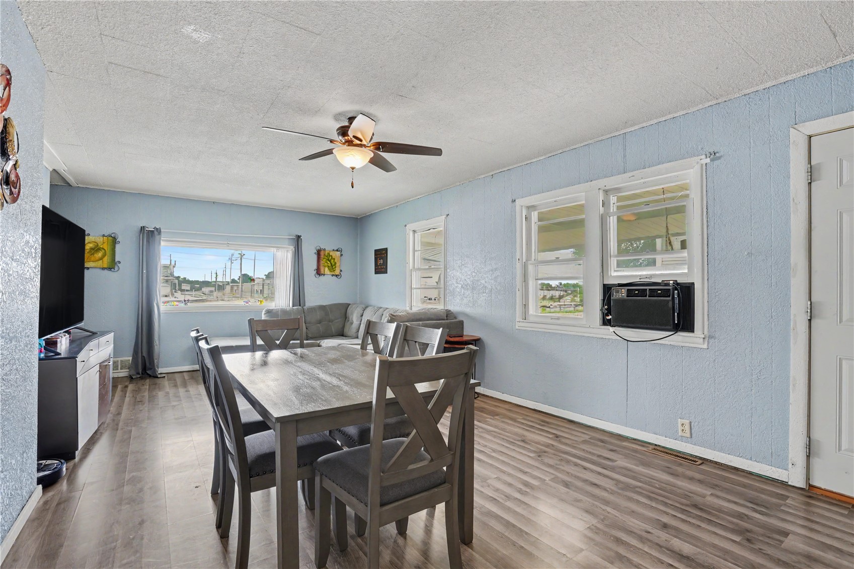 1109 14th Avenue SW Cedar Rapids IA 52404
