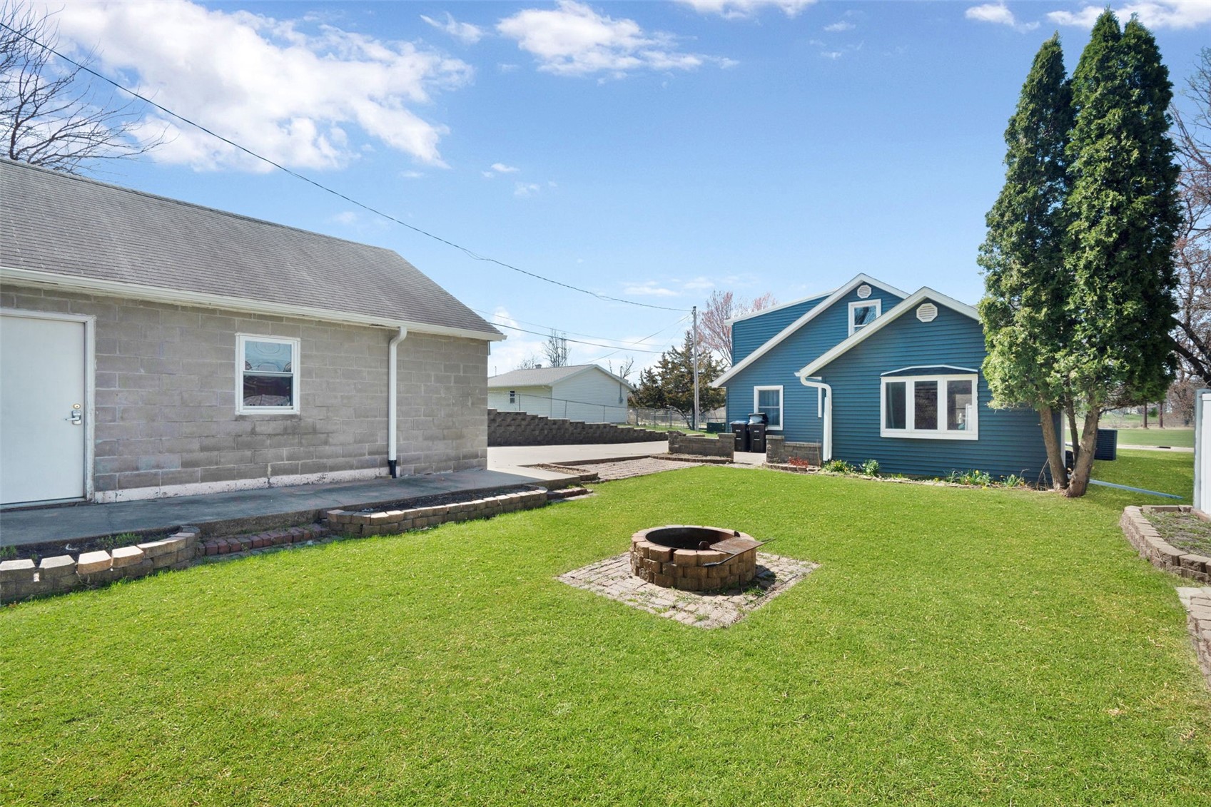 965 2nd Street Marion IA 52302