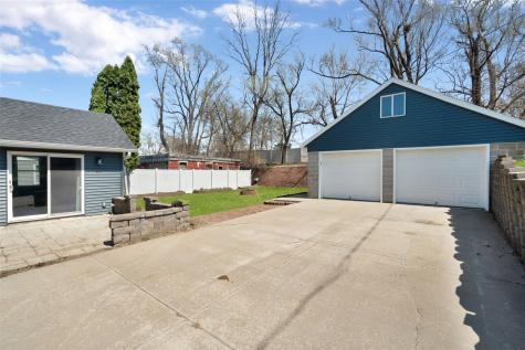 965 2nd Street Marion IA 52302