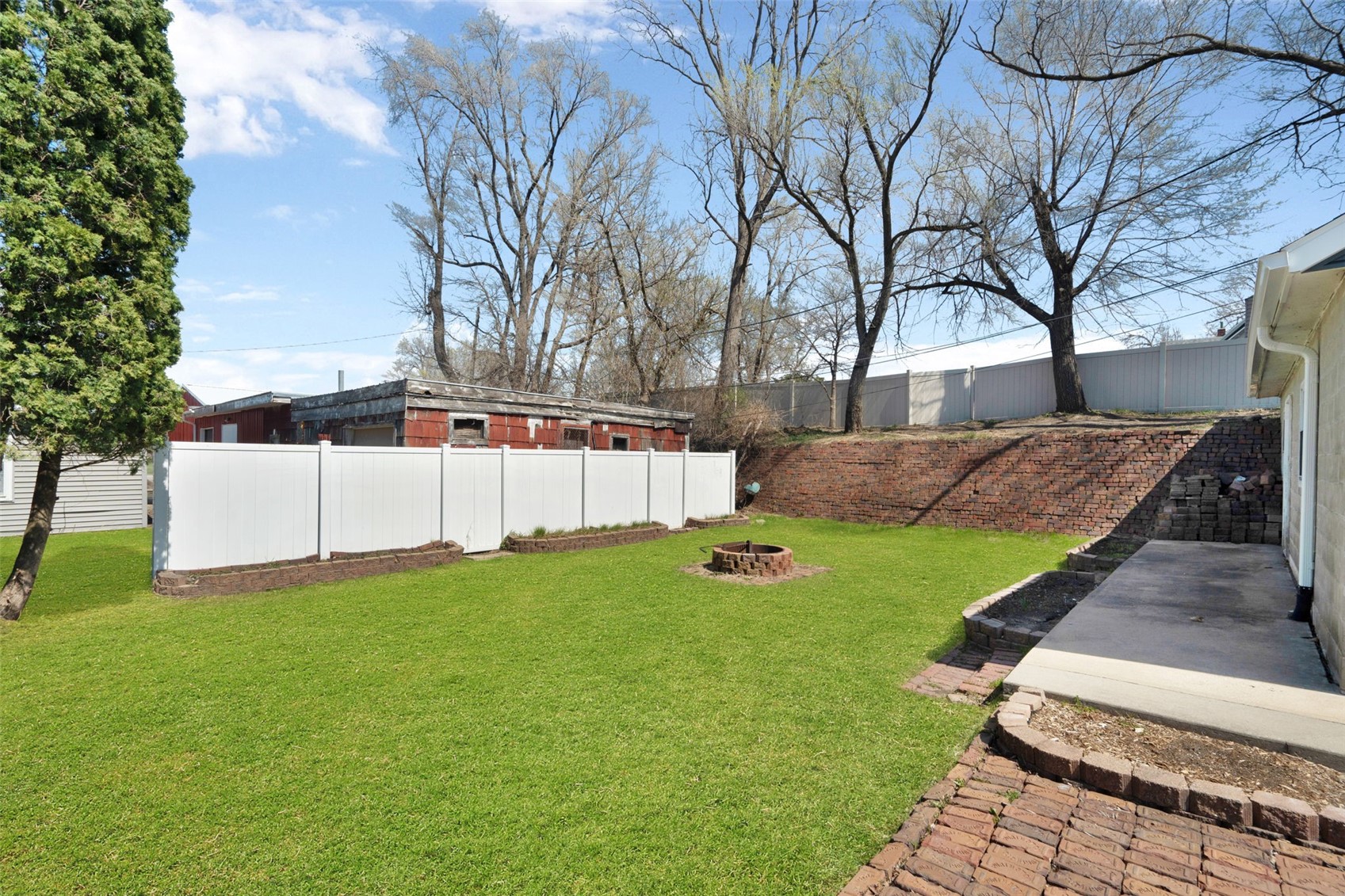 965 2nd Street Marion IA 52302
