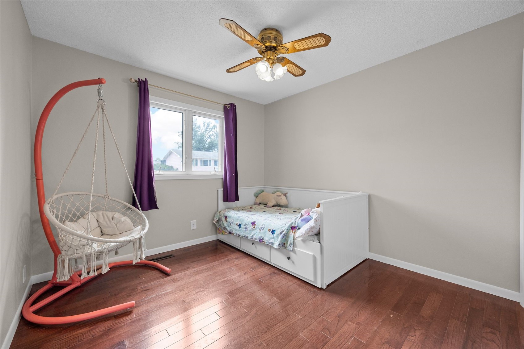 2052 Evergreen Street NE Cedar Rapids IA 52402