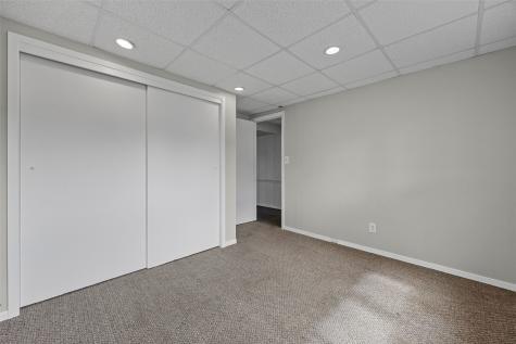 2052 Evergreen Street NE Cedar Rapids IA 52402