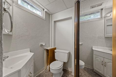 2052 Evergreen Street NE Cedar Rapids IA 52402