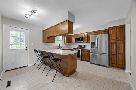 2052 Evergreen Street NE Cedar Rapids IA 52402