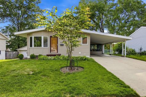 1115 Carver Street Iowa City IA 52240