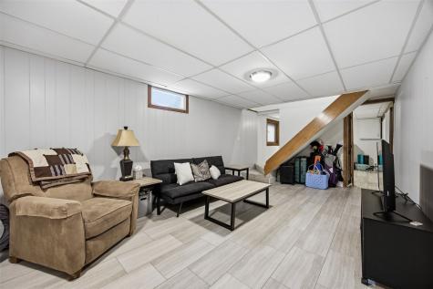 1115 Carver Street Iowa City IA 52240