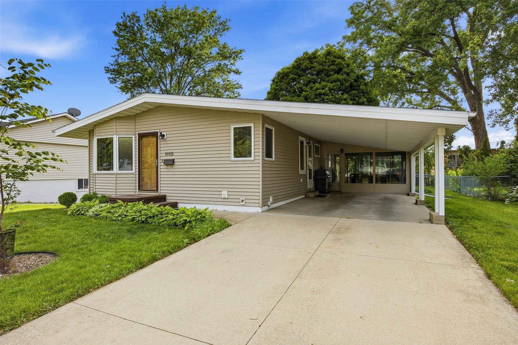 1115 Carver Street Iowa City IA 52240