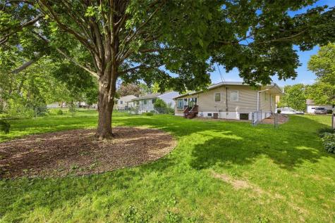 1115 Carver Street Iowa City IA 52240