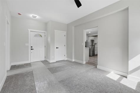 69 26th Avenue SW Cedar Rapids IA 52404