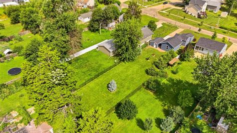 69 26th Avenue SW Cedar Rapids IA 52404