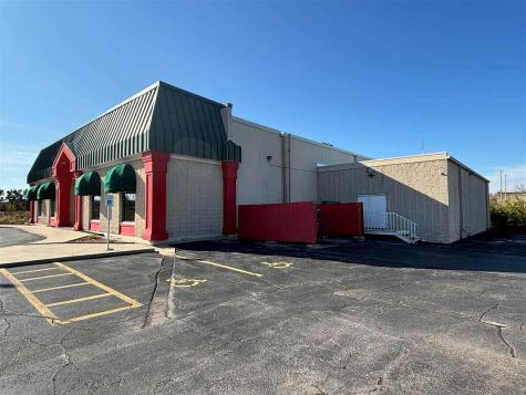 200 NE Collins Road Cedar Rapids IA 52402