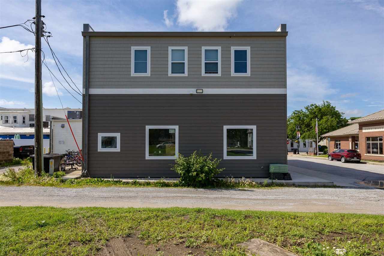 112 N Iowa Street Solon IA 52333