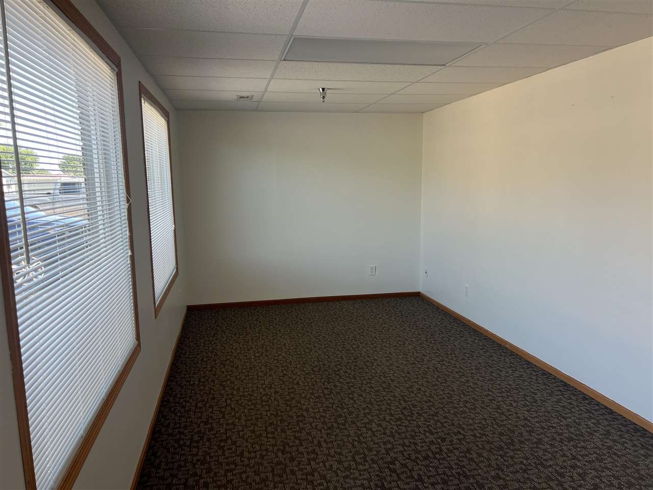 7 Hawkeye Drive North Liberty IA 52317