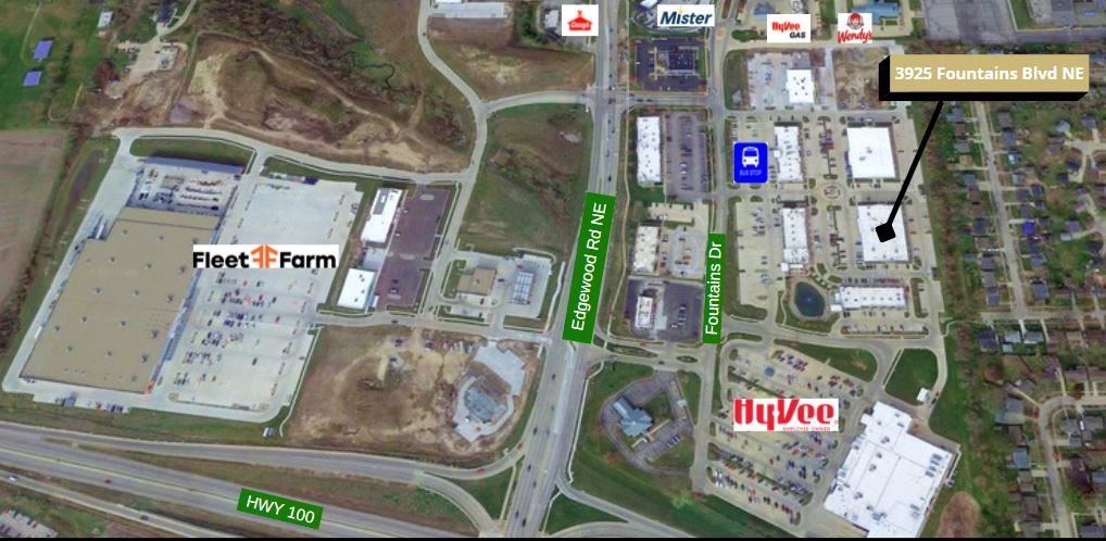 3925 Fountains Boulevard NE Cedar Rapids IA 52411