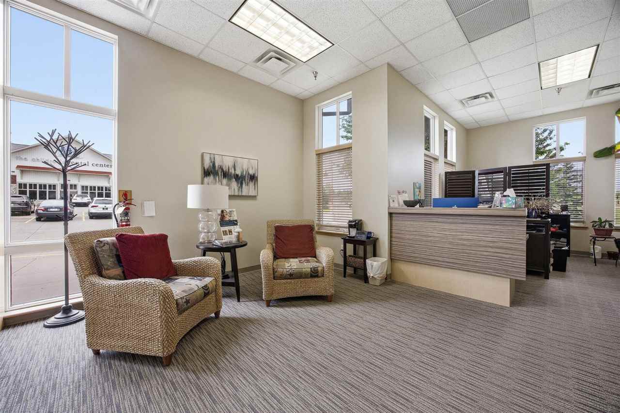 2751 Oakdale Boulevard Coralville IA 52241
