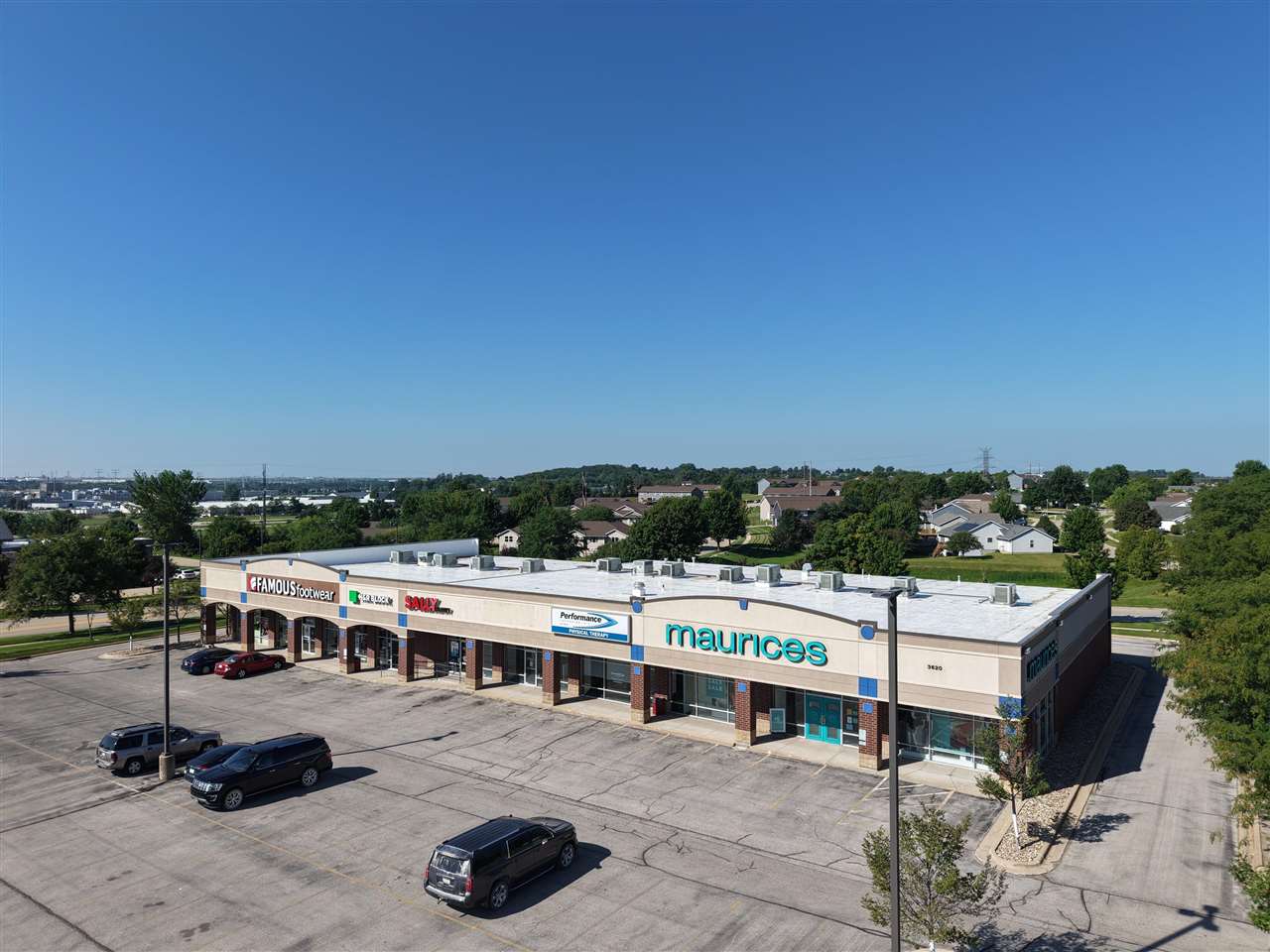 3620 Edgewood Road SW Cedar Rapids IA 52402-4832