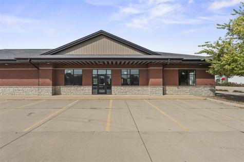 3645 Stone Creek Circle SW Cedar Rapids IA 52404