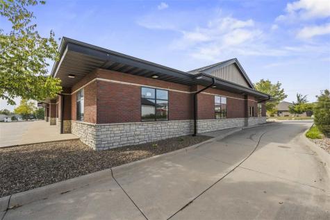 3645 Stone Creek Circle SW Cedar Rapids IA 52404