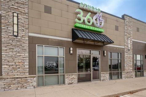 8806 Saint Martin Boulevard SW Cedar Rapids IA 52406