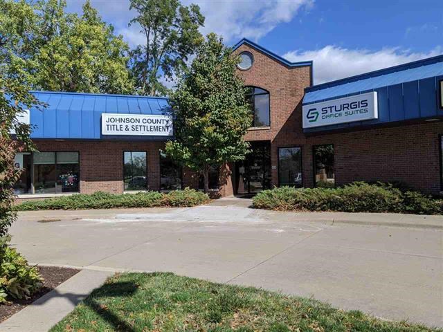 44 Sturgis Corner Drive Iowa City IA 52240