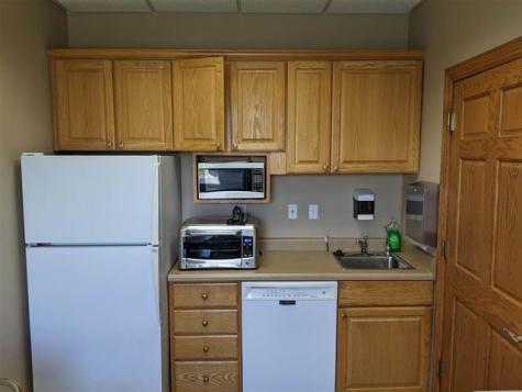 44 Sturgis Corner Drive Iowa City IA 52240