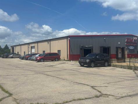 1380 Stoney Pt Road SW Cedar Rapids IA 52404