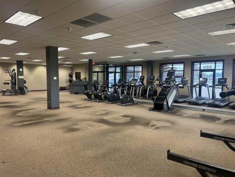 320 80th St Court Fairfax IA 52228