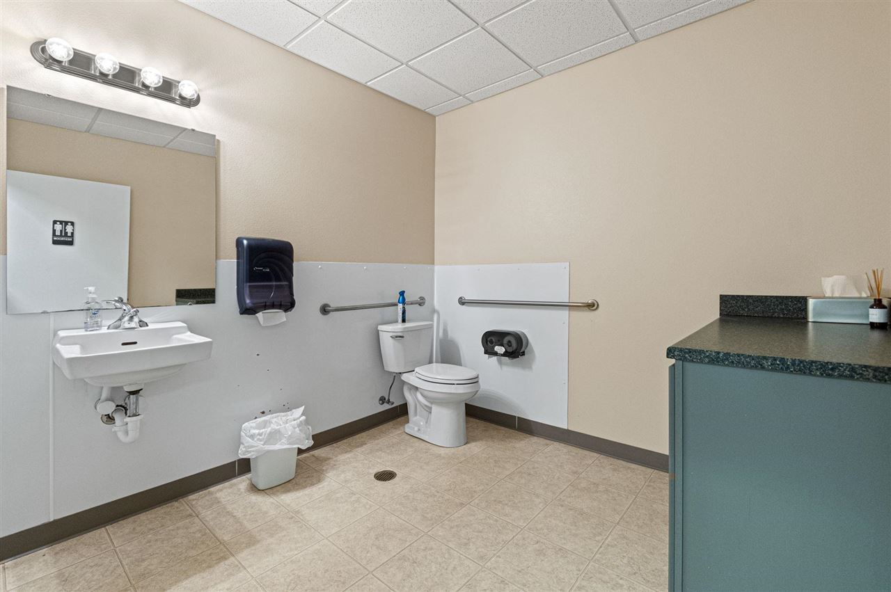 10 Circle Drive North Liberty IA 52317
