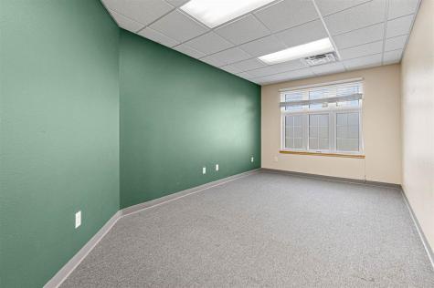 10 Circle Drive North Liberty IA 52317