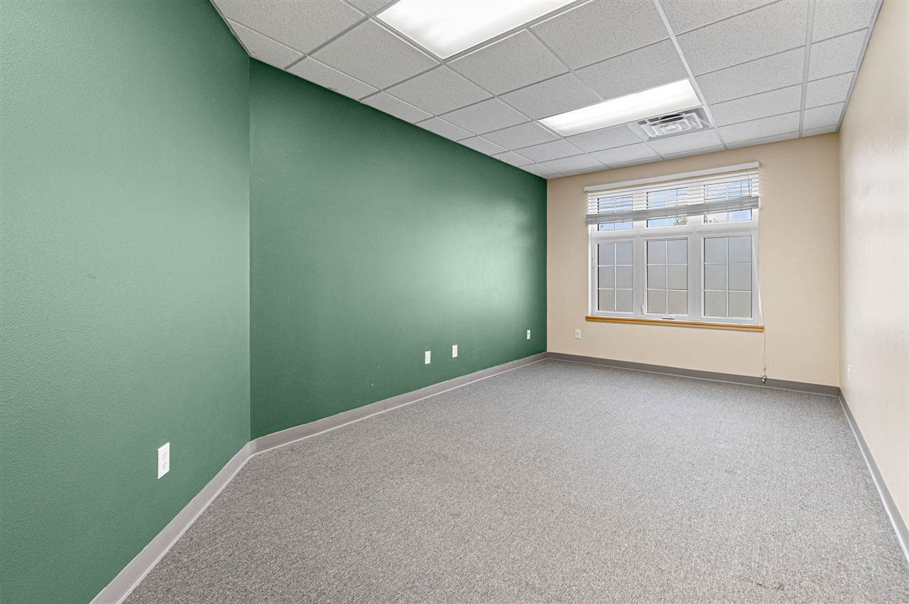 10 Circle Drive North Liberty IA 52317