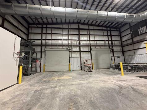 2420 Lefebure Road Fairfax IA 52228