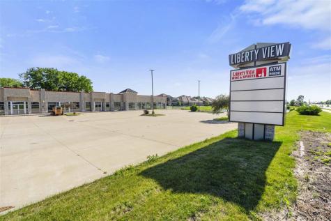 595 Country Lane North Liberty IA 52317