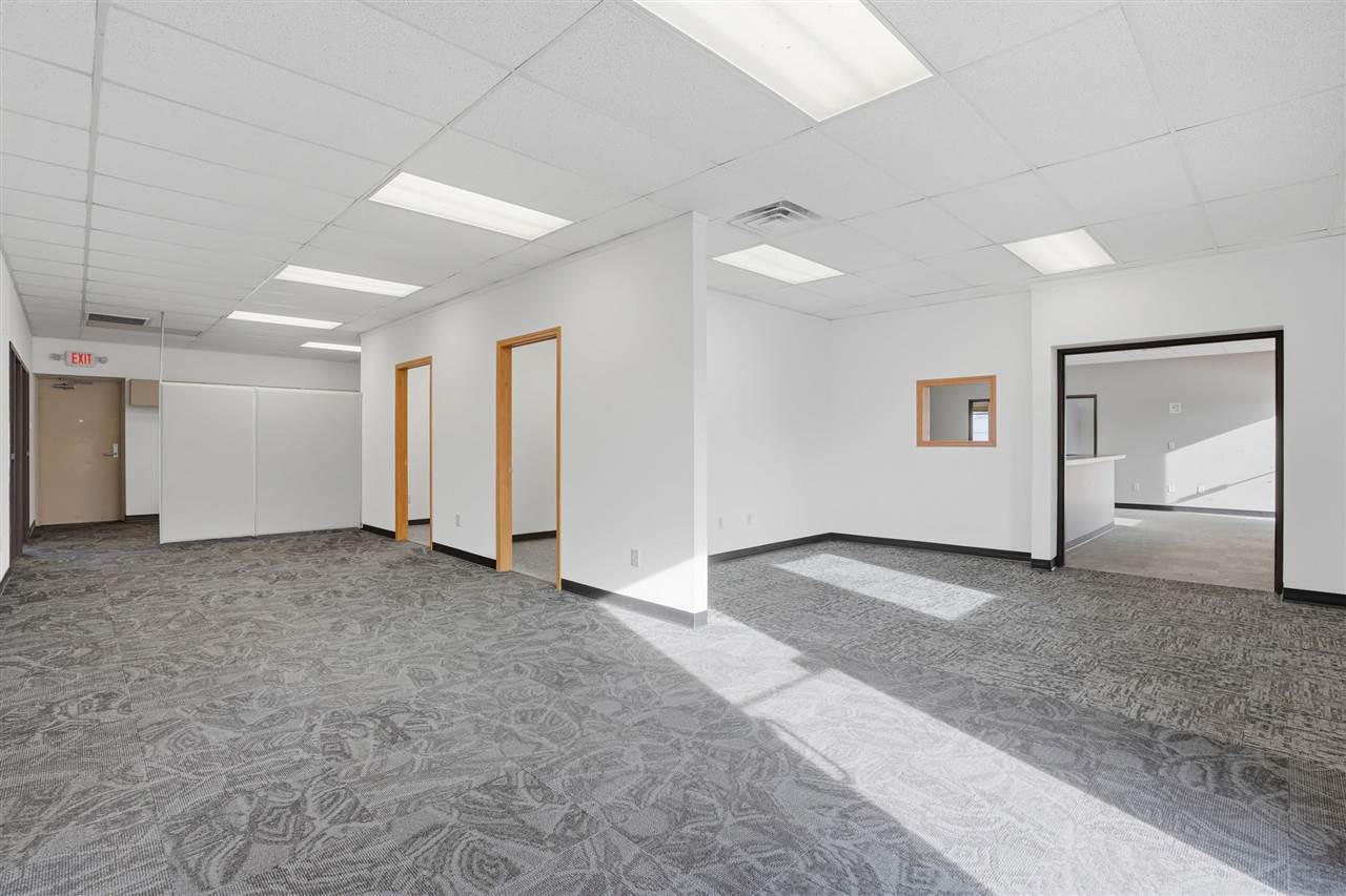 1621 E Washington Street Washington IA 52353