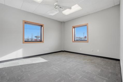 1621 E Washington Street Washington IA 52353