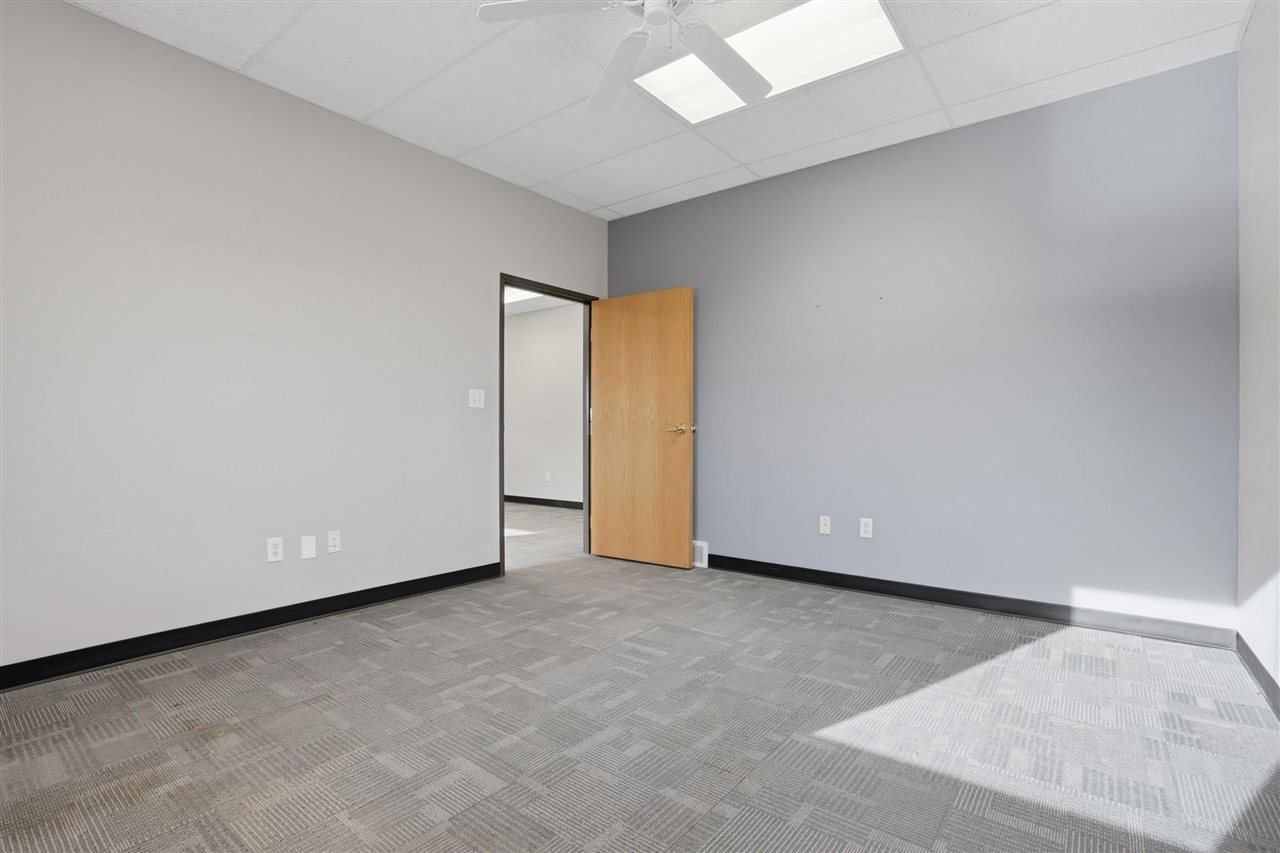1621 E Washington Street Washington IA 52353