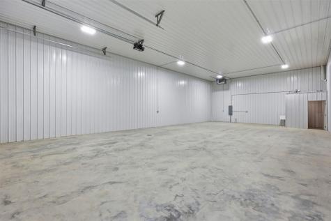 5315 Oakcrest Hill Road Hills IA 52235