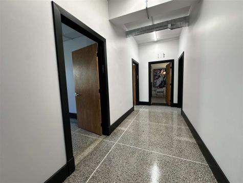 105 Iowa Avenue Iowa City IA 52240