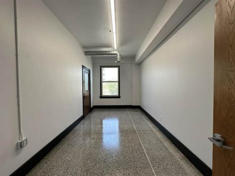 105 Iowa Avenue Iowa City IA 52240