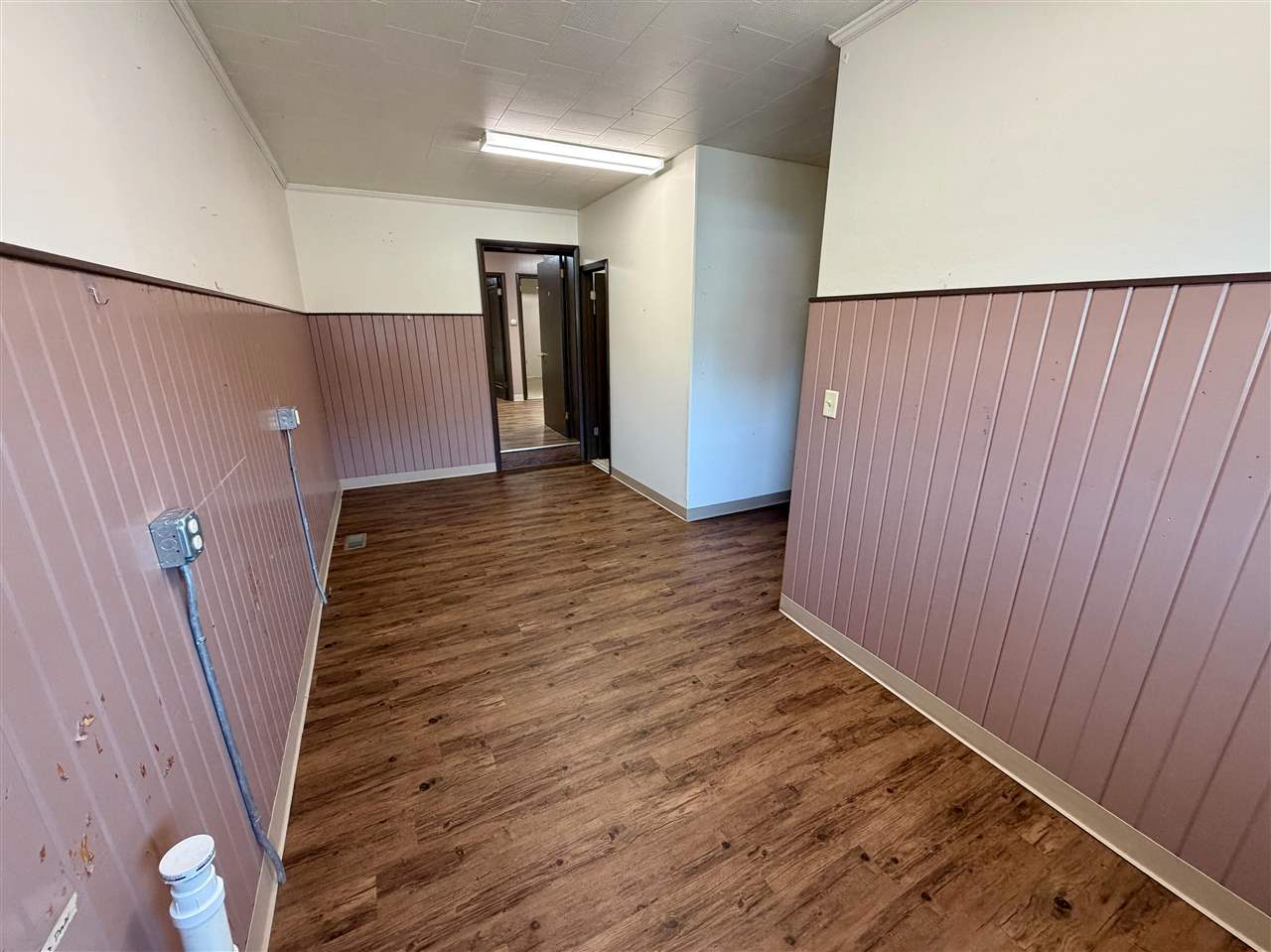 103 S Main Street North English IA 52316