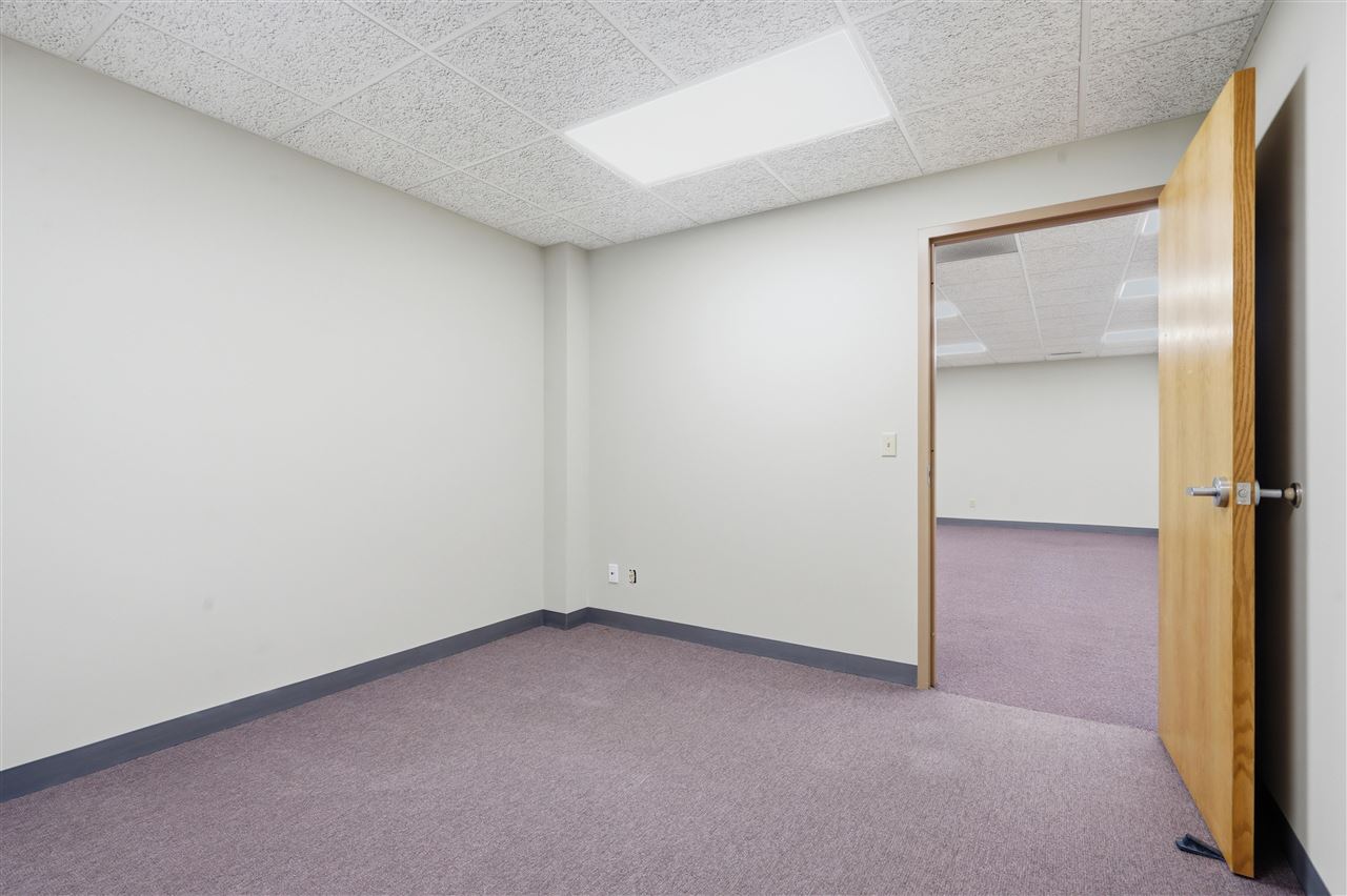 3100 E Avenue NW Cedar Rapids IA 52405