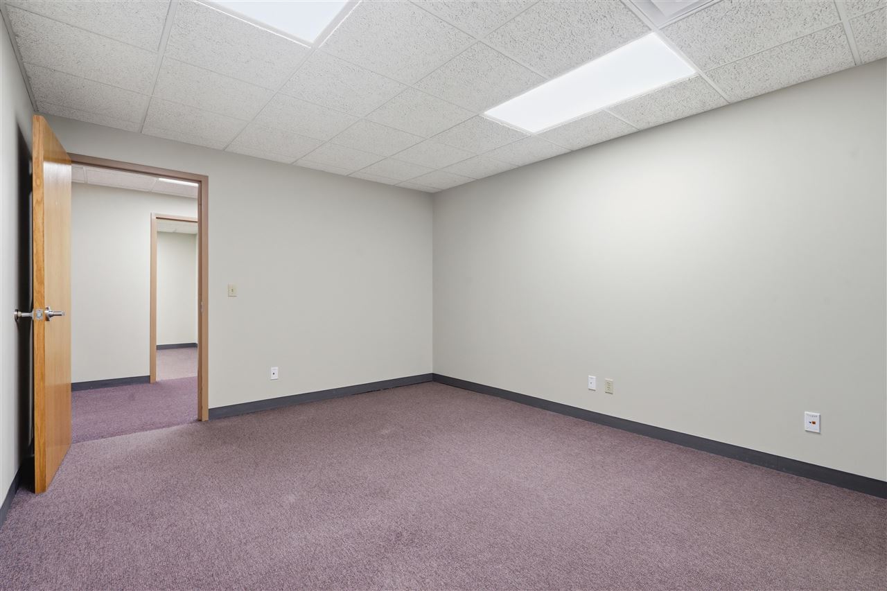 3100 E Avenue NW Cedar Rapids IA 52405
