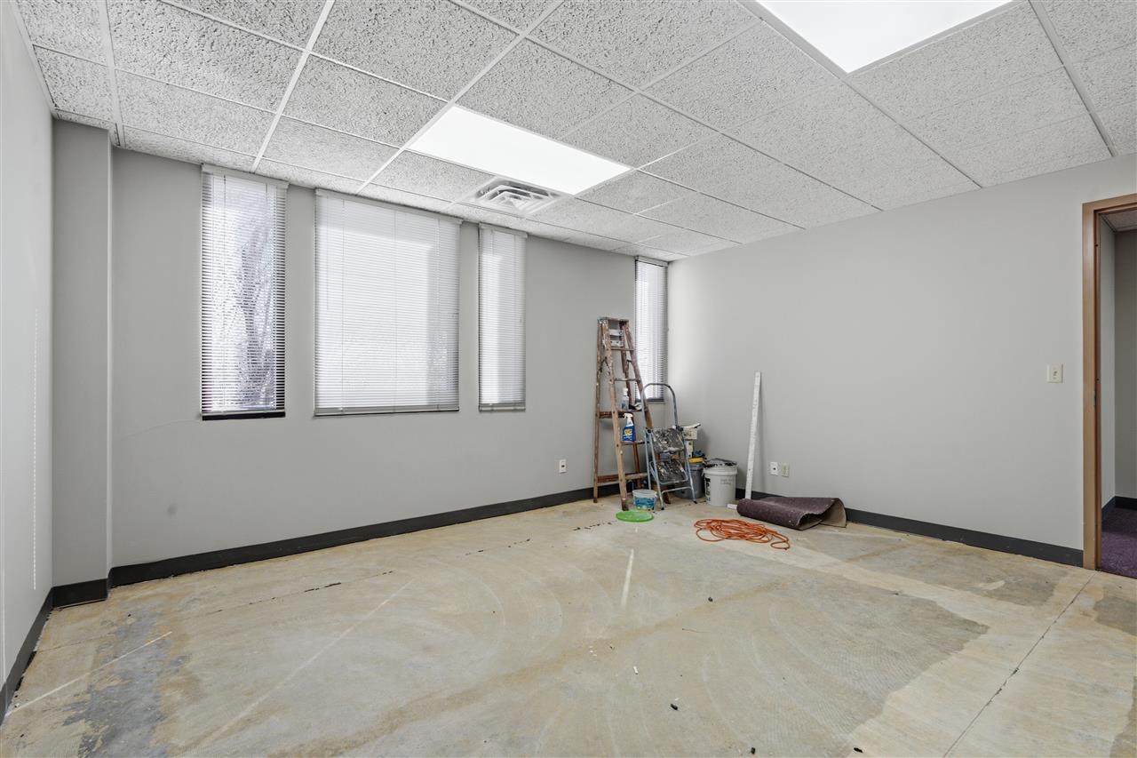 3100 E Avenue NW Cedar Rapids IA 52405