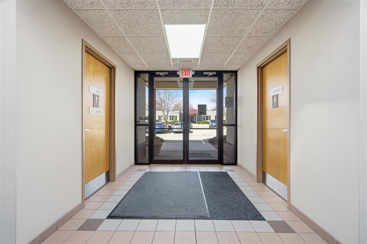 3100 E Avenue NW Cedar Rapids IA 52405