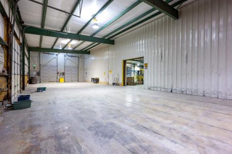 701 N K Avenue Vinton IA 52349