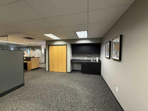 2720 NE 1st Avenue Cedar Rapids IA 52402
