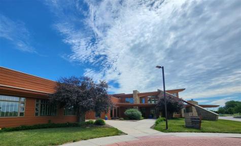 3273 Ridgeway Drive Coralville IA 52241