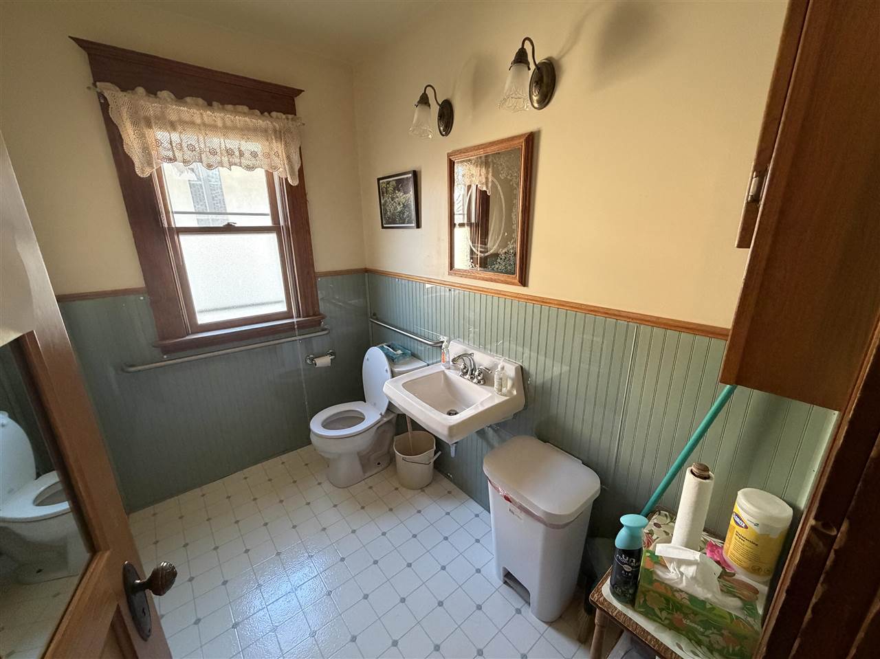 616 E Bloomington Street Iowa City IA 52245