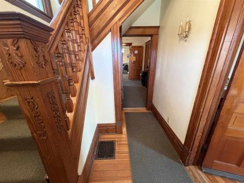 616 E Bloomington Street Iowa City IA 52245
