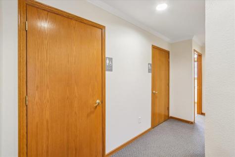 995 238th Street NE North Liberty IA 52317